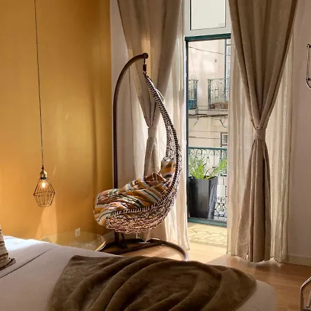 Guest house Old Town Lx Suites