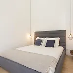 Old Town Lx Suites Лиссабон