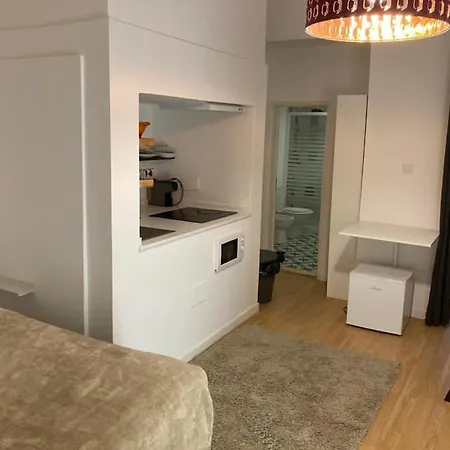 Old Town Lx Suites 3* Лиссабон