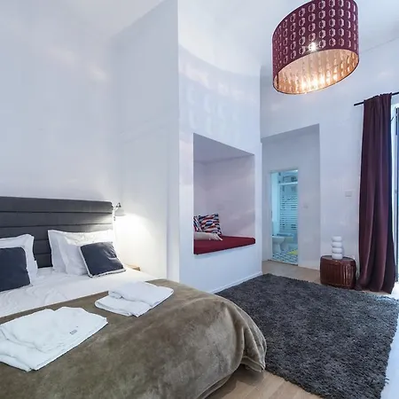 Old Town Lx Suites Лиссабон