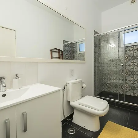 Old Town Lx Suites Лиссабон