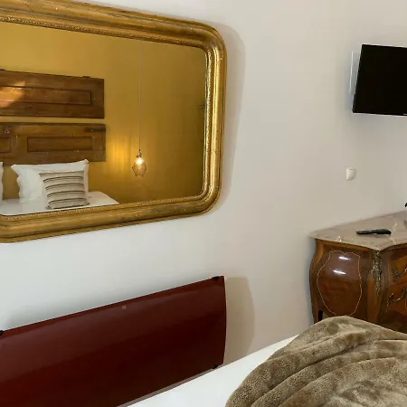 Old Town Lx Suites Gasthof 3*