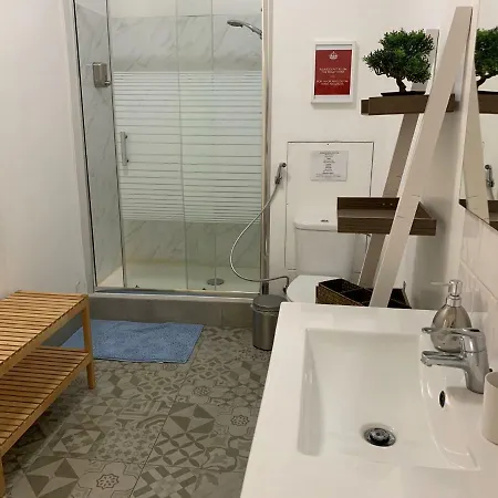 Gasthof Old Town Lx Suites Lissabon